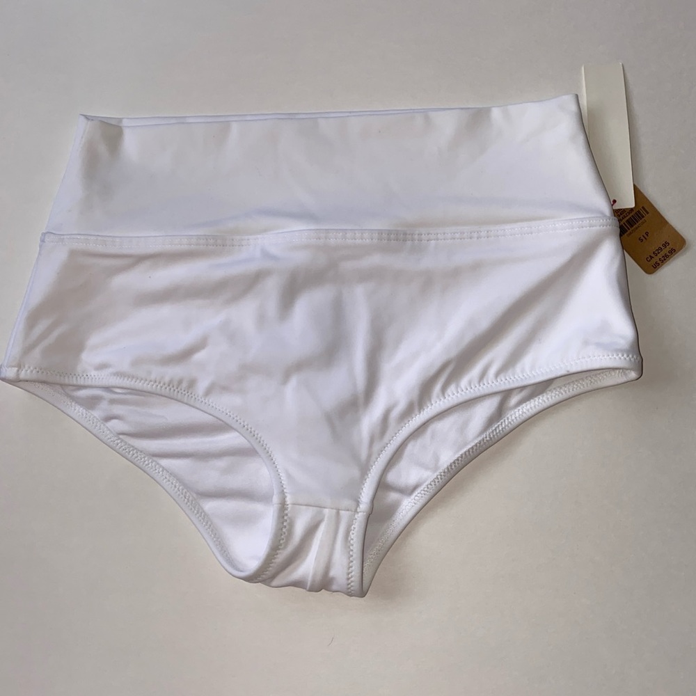 NWT Sm PINK Victoria’s Secret White HighWaisted Bikini Bottom Rosegold Metal Tag